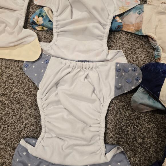 Bundle of 13 Petite Crown Reusable Cloth Diapers - Different Types - Picture 13 of 15